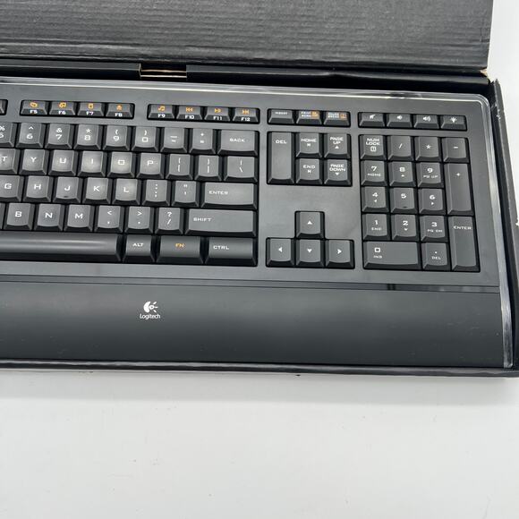 Logitech K740 Illuminated Keyboard Y-UY95 Tested Working - Picture 3 of 6